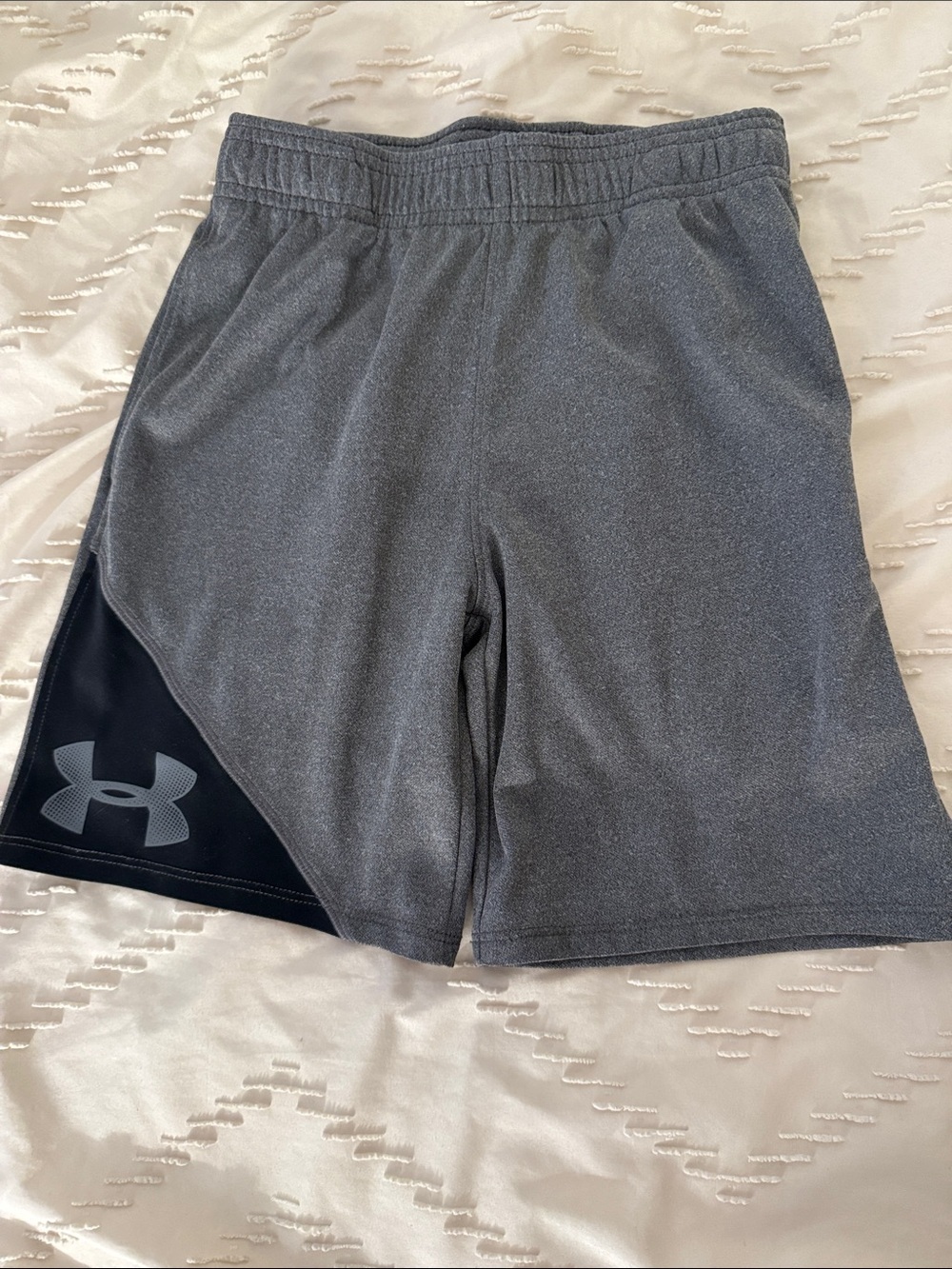 Under Armour Boys Heather Gray Athletic Shorts with Black Accent